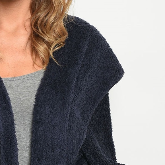 Super Soft Navy Blue Sherpa Jacket - Picture 3 of 4